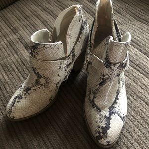 Fergalicious by Fergie snake skin booties